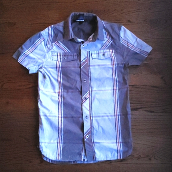 Black Diamond Other - Black Diamond Button Up Short Sleeve Shirt Small Plaid
